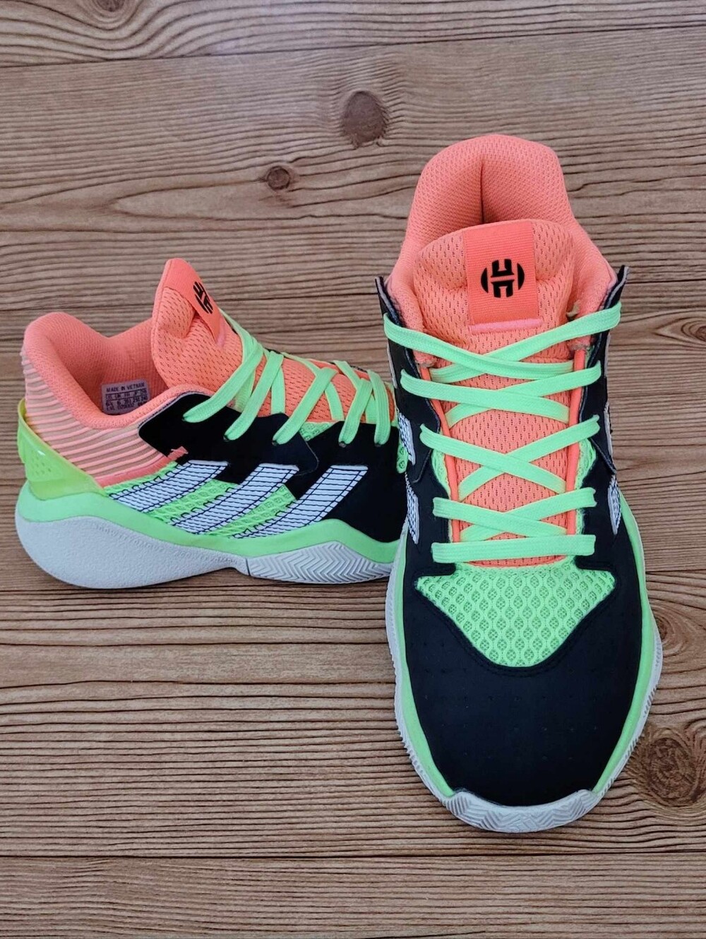 ADIDAS James Harden Stepback - Picture 3 of 9